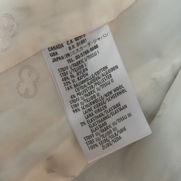 Escada Boucle Tweed Ruffle Edge Jacket Black White Faux Patent Bow Sequin Trim - Picture 12 of 16